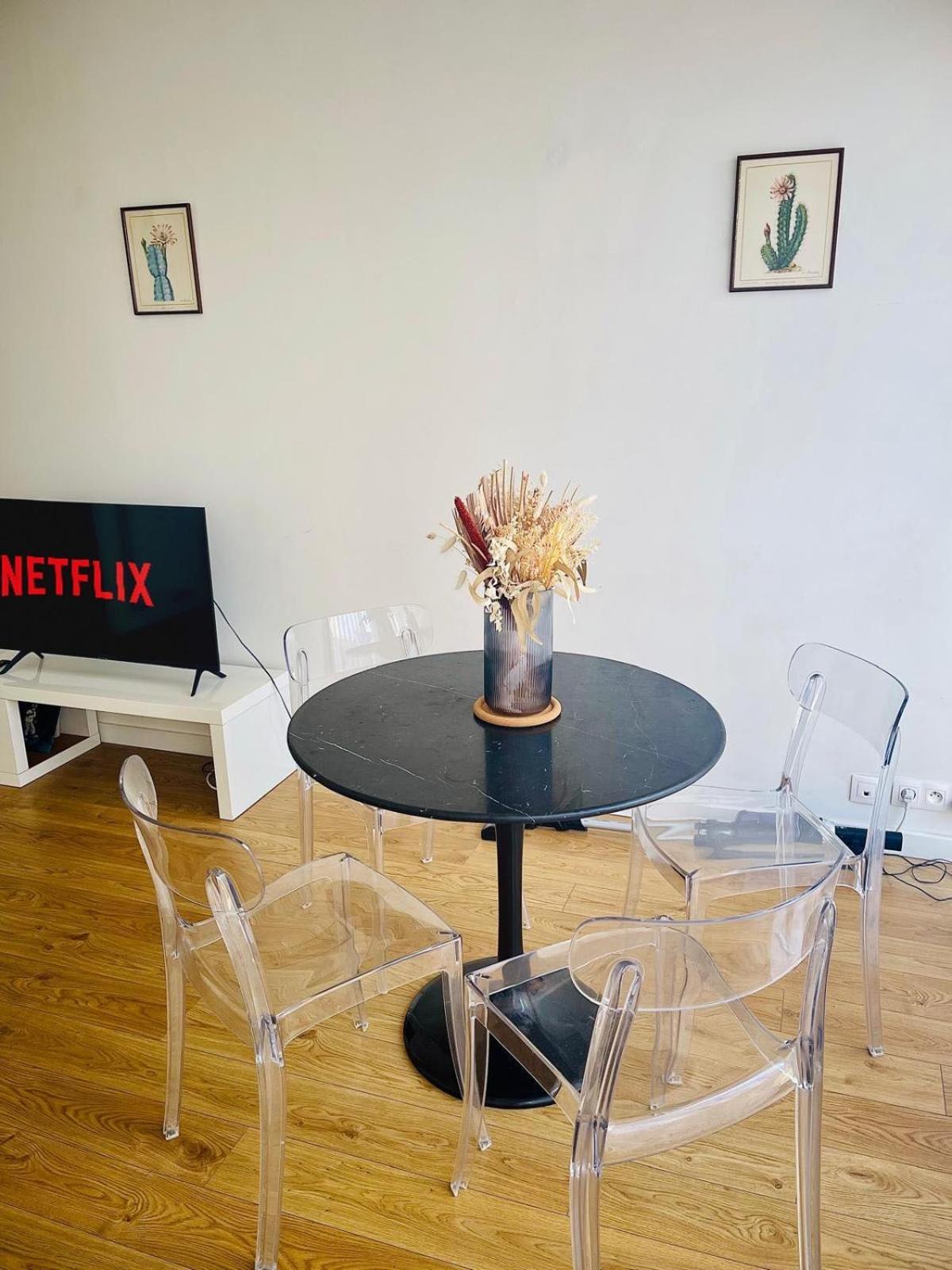 Maison 50 M2, A 5 Minutes De Paris Et Ideal Pour Disney Montreuil  Extérieur photo